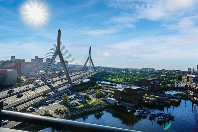 Building Photo - 100 Lovejoy Pl