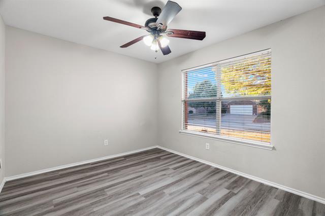 Building Photo - 9952 Sparrow Hawk Ln