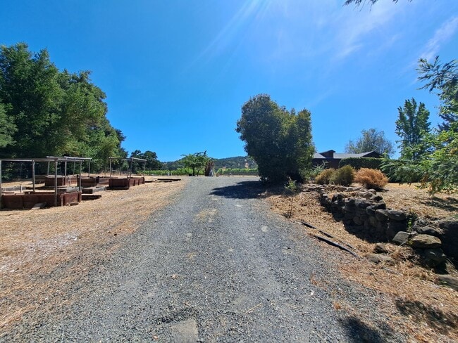 Building Photo - Living that Country Life in Napa - Close t...