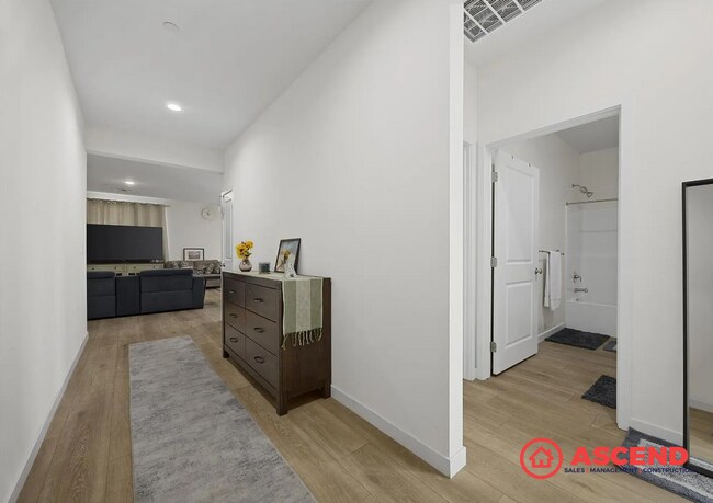 Building Photo - Modern 3 Bed, 2 Bath Home with Solar & Full Appliance Package