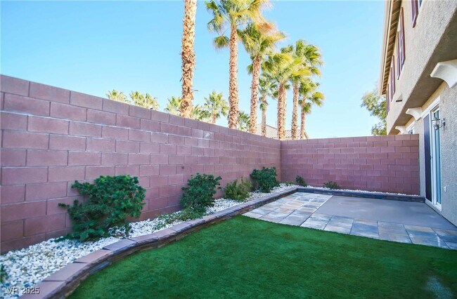Building Photo - 9120 Ripple Ridge Ave