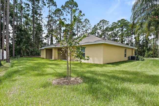 Building Photo - 22 Slumberland Path