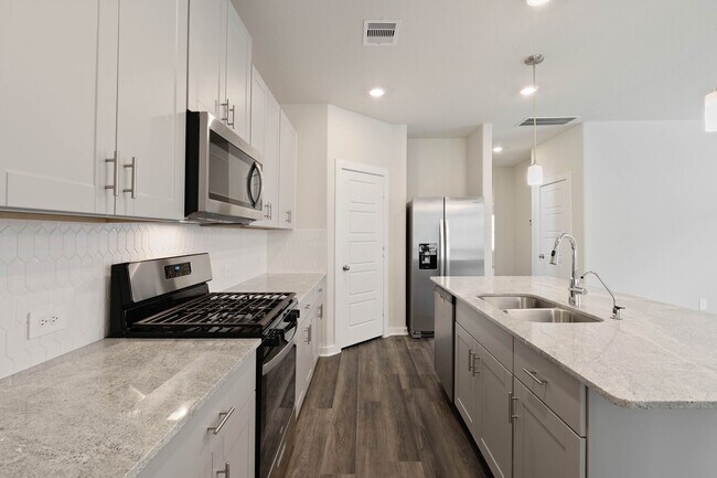 Building Photo - 17901 Stone Ter Ct