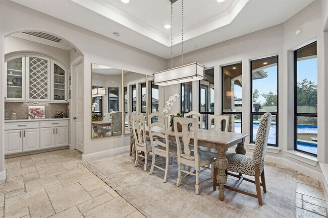 Building Photo - 1028 Villa Hill Dr