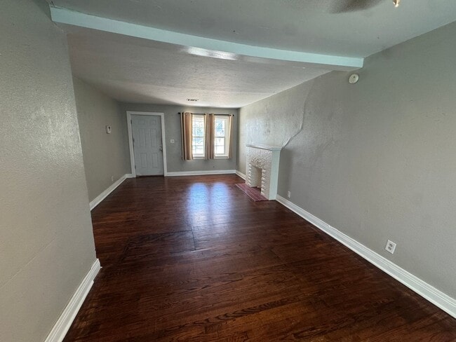 Building Photo - Northwest OKC 3 bed home
