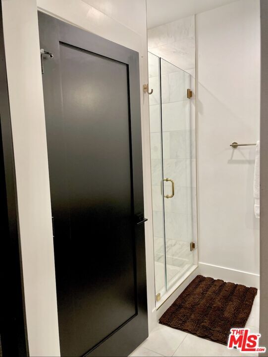 Building Photo - 11326 Victory Blvd