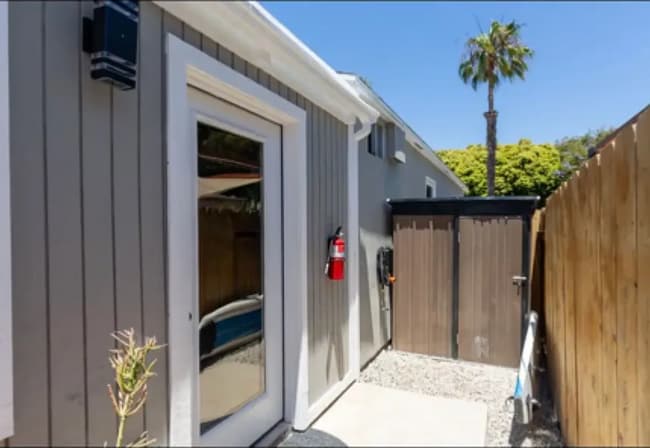 Building Photo - This is Unit A w/ direct alley access. All...