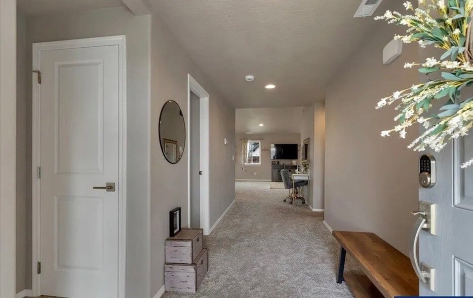 Building Photo - 2271 Cheadle Lk Ct