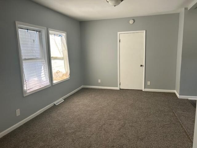 Building Photo - 358 Arthur St