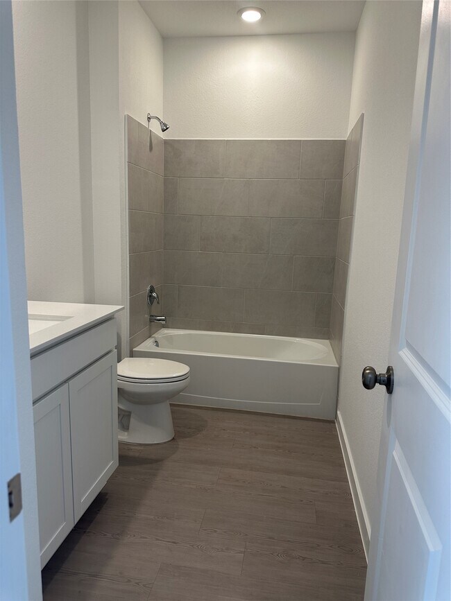 Building Photo - 3124 Ruby Rdg Dr