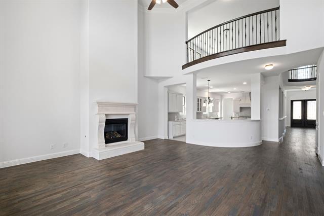 Building Photo - 1100 Grapevine Dr