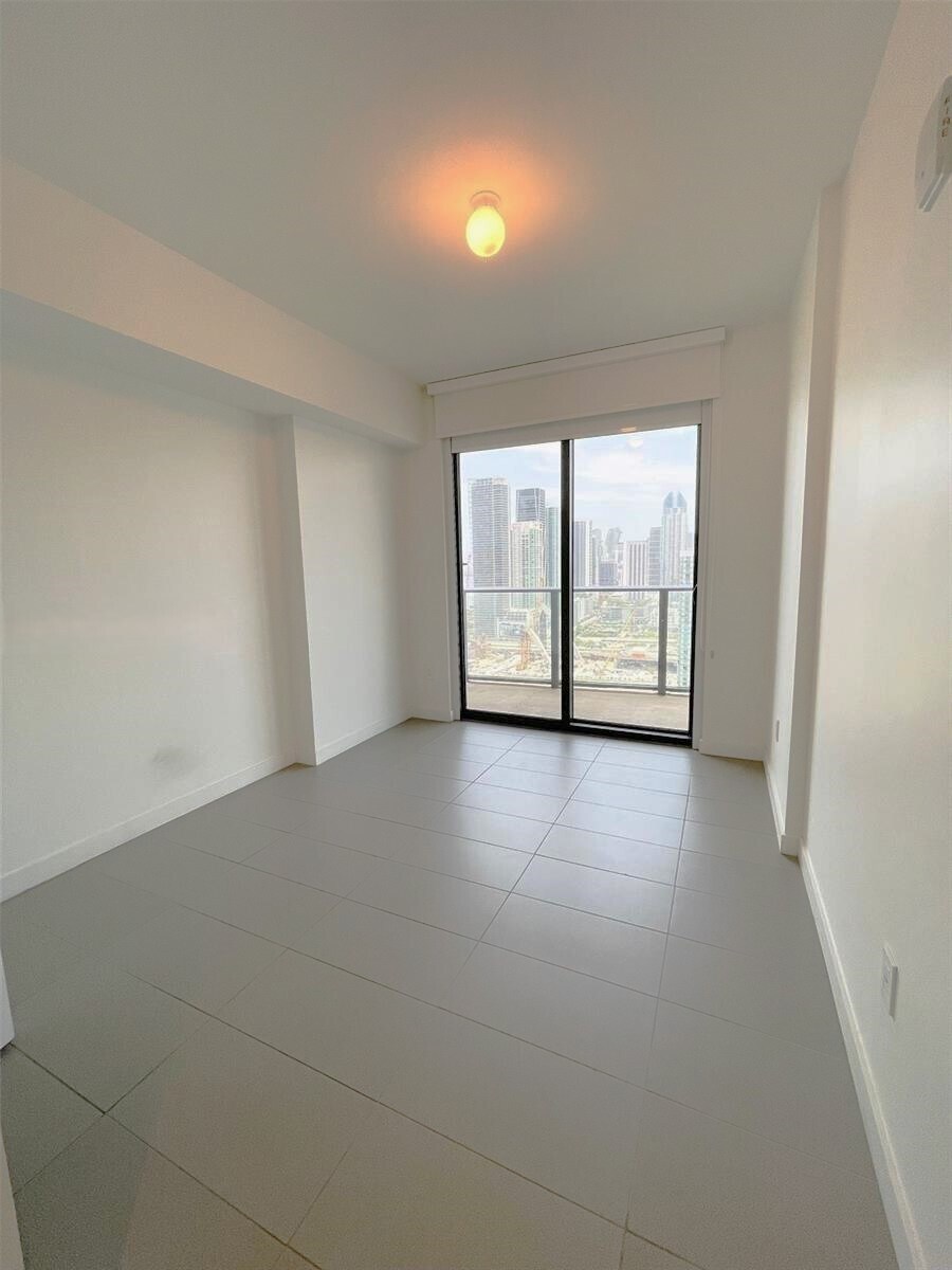 Building Photo - 1600 NE 1st Ave