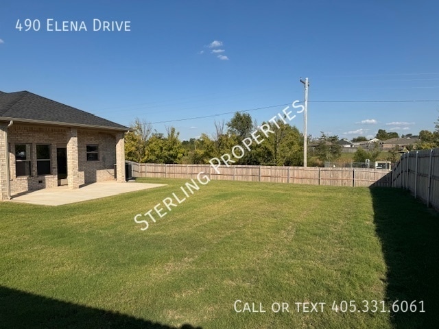 Building Photo - 490 Elena Dr