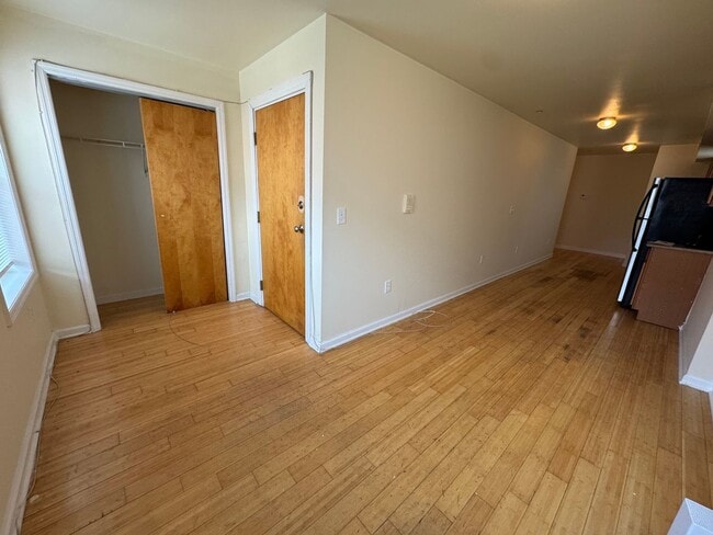 Building Photo - 1523 N 17th St