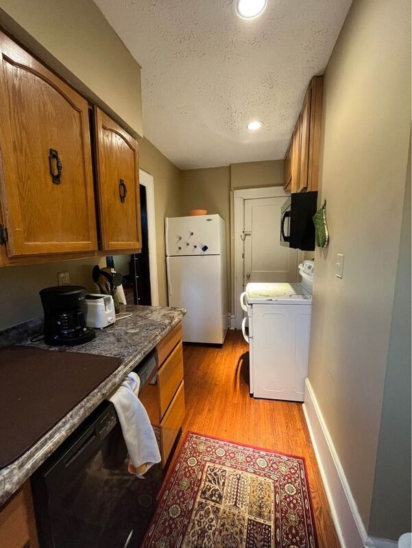 Building Photo - 1115-15 E 18th Ave