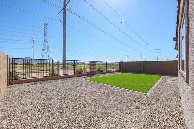 Building Photo - Alamar Living, 4 Bed, 3 Bath Rental!