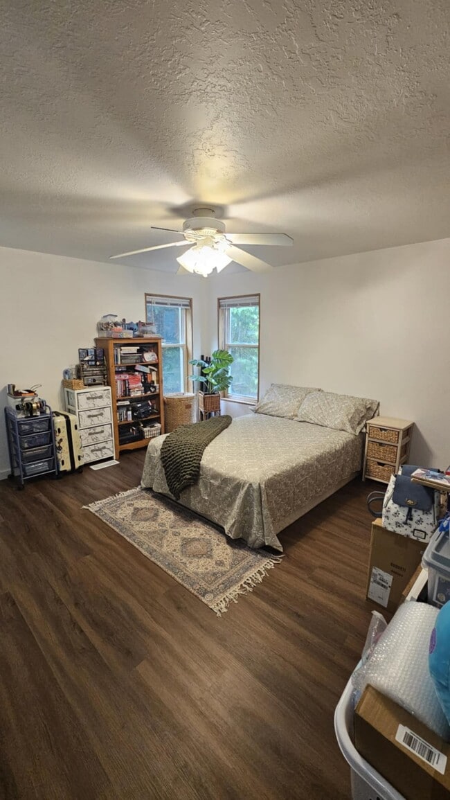 Building Photo - 8738 Boxwood Ct SE