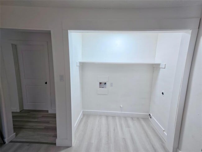 Building Photo - 2806 Nettleton St