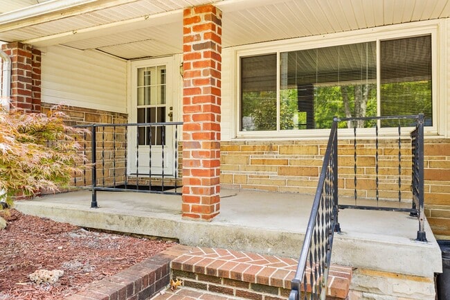 Building Photo - 3961 New Rd