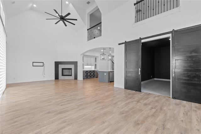 Building Photo - 3333 Alexandra Ln