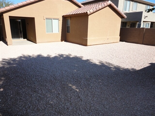 Building Photo - 8851 W Payson Rd