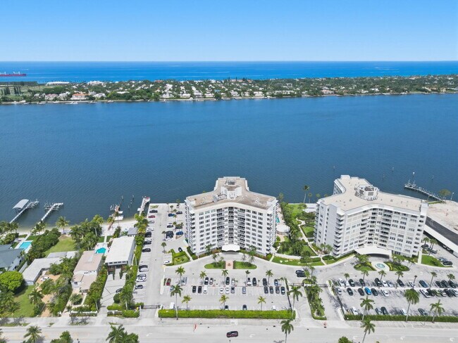 Building Photo - 2800 N Flagler Dr