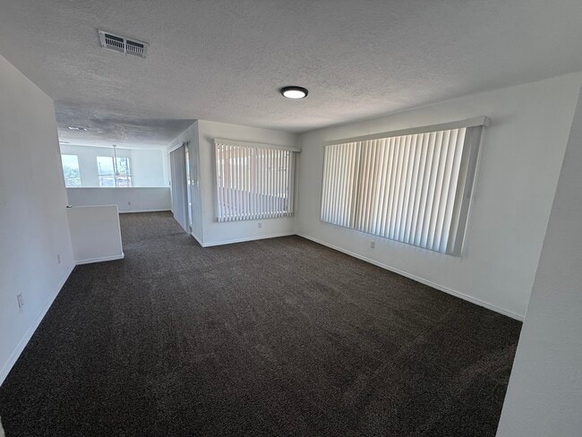 Building Photo - 4808 Driftwood Ave NW