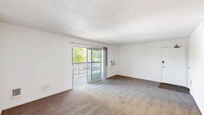 Building Photo - 401 Ignacio Blvd