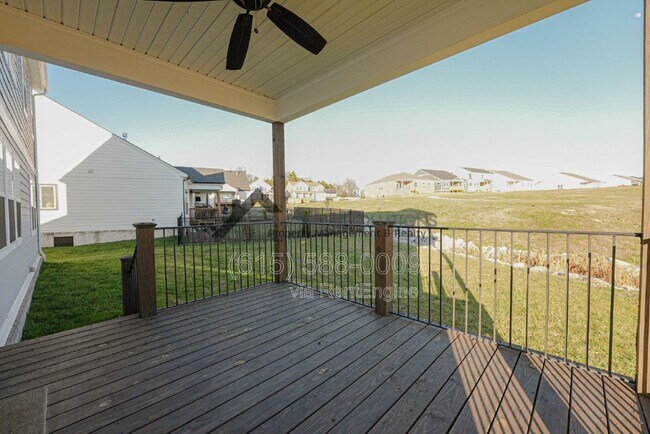 Building Photo - 872 Ashton Pk Wy
