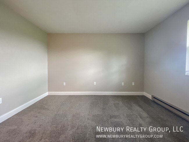 Building Photo - 29 Sunbury Estates