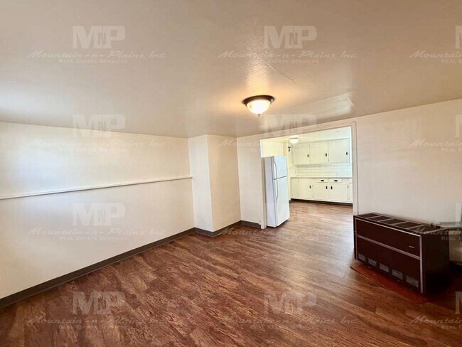 Building Photo - 712 W Myrtle St