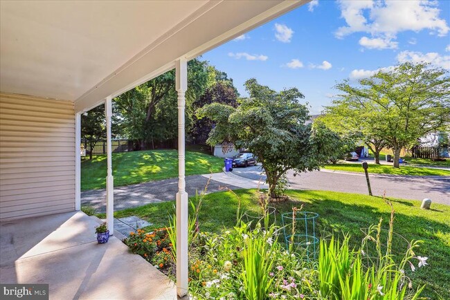 Building Photo - 18518 Gingerbread Ln