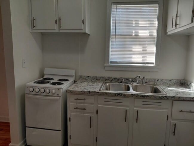 Building Photo - Your New Home