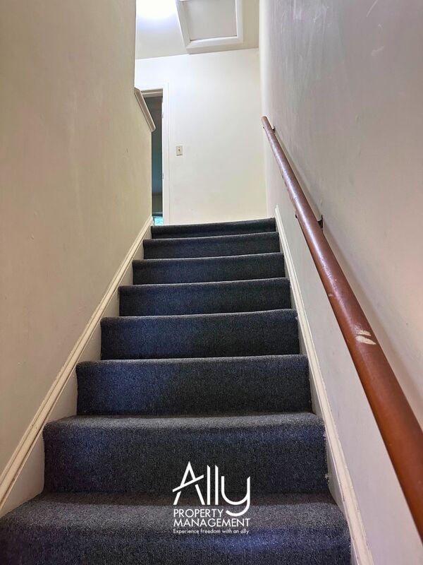 Building Photo - 122 Harmon St