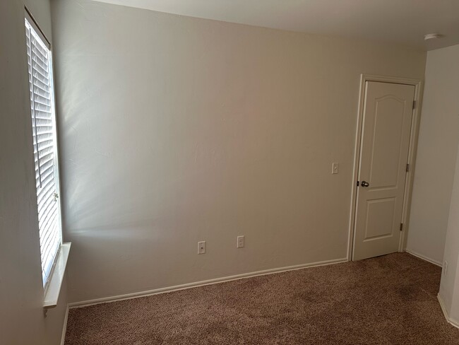 Building Photo - 6141 Courtyards Ct