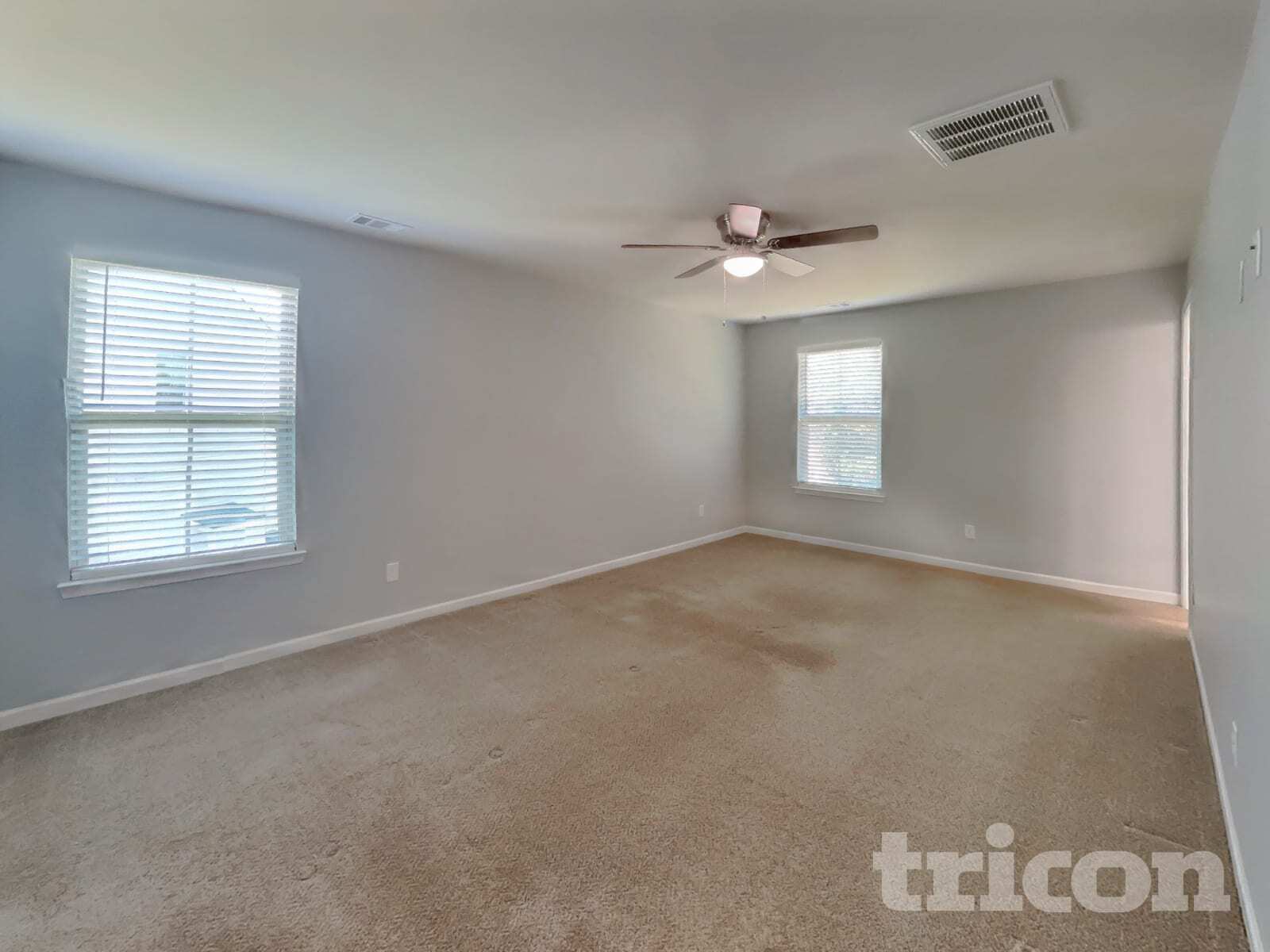 Building Photo - 306 Heroit Ct