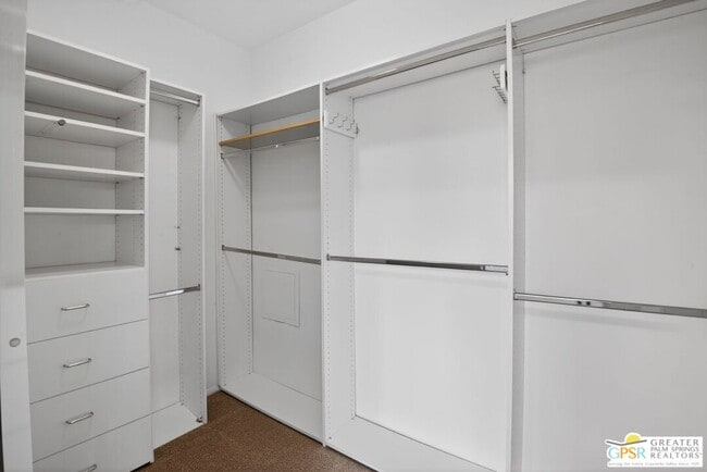 Building Photo - 2930 Hogan Pl