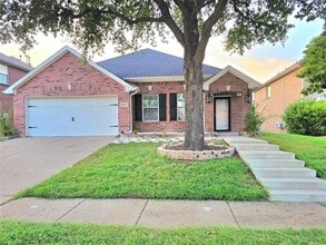 Building Photo - 5423 Lavaca Rd