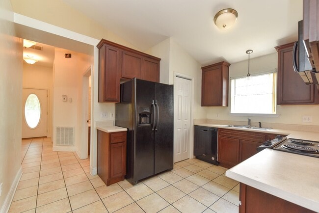 Building Photo - 5309 Moonbeam Trail