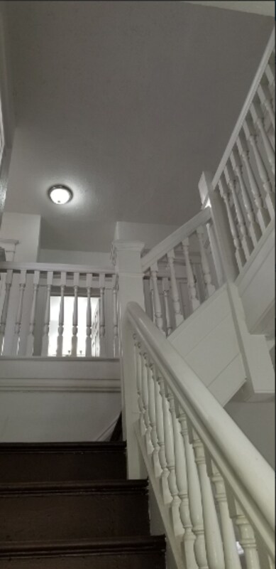 Building Photo - 3146 Keokuk St