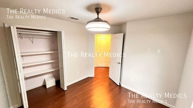 Building Photo - 3977 Journey Ct