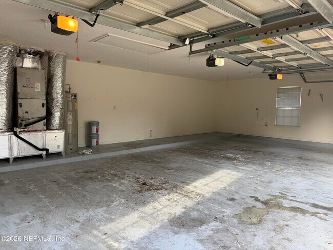 Building Photo - 1462 Scenic Oaks Dr