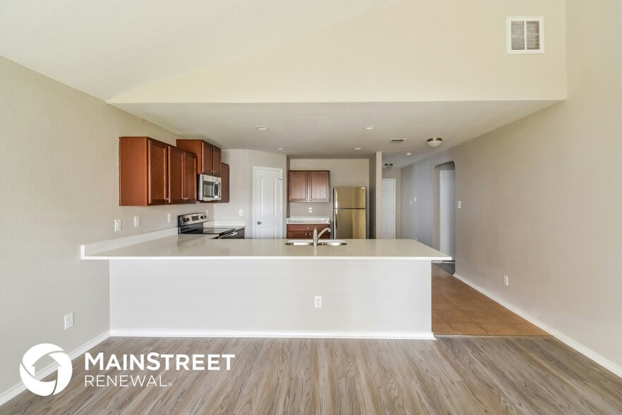 Building Photo - 6414 Fall Mdw