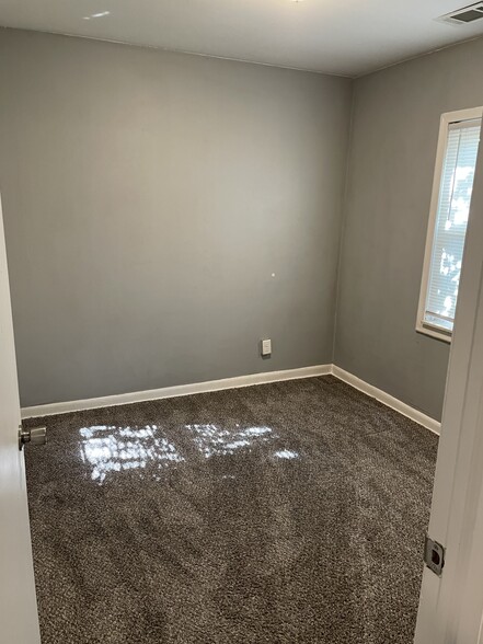 Bedroom - 1010 Orange St