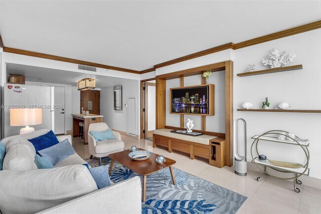 Building Photo - 6801 Collins Ave