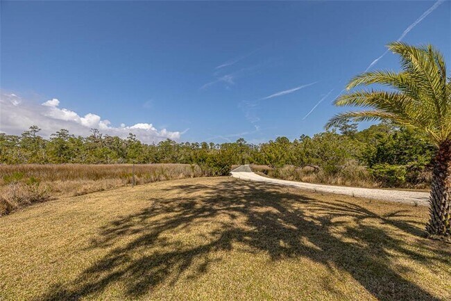Building Photo - 6201 Frederica Rd