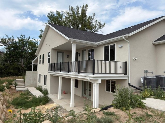 Building Photo - 356 S 800 W