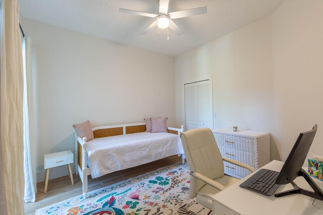 Building Photo - 12624 Mallet Cir