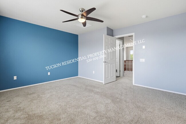 Building Photo - 10568 Desert Drifter Pl