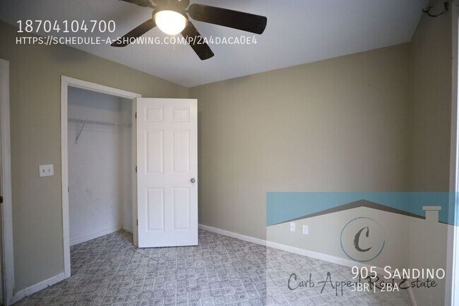 Building Photo - 905 Sandino-